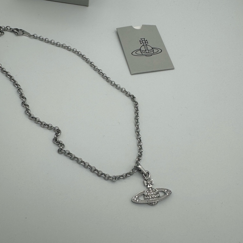 Vivienne Westwood Silver Orb Pendant Necklace - Silver